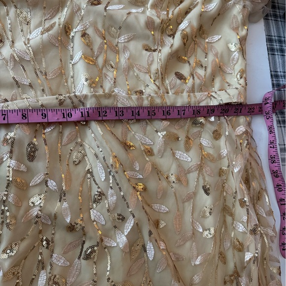 Ever Pretty Gold Shimmery Leaf Embroidered VNeck RuffleSleeves Maxi Dress NWT 2X - Picture 15 of 16